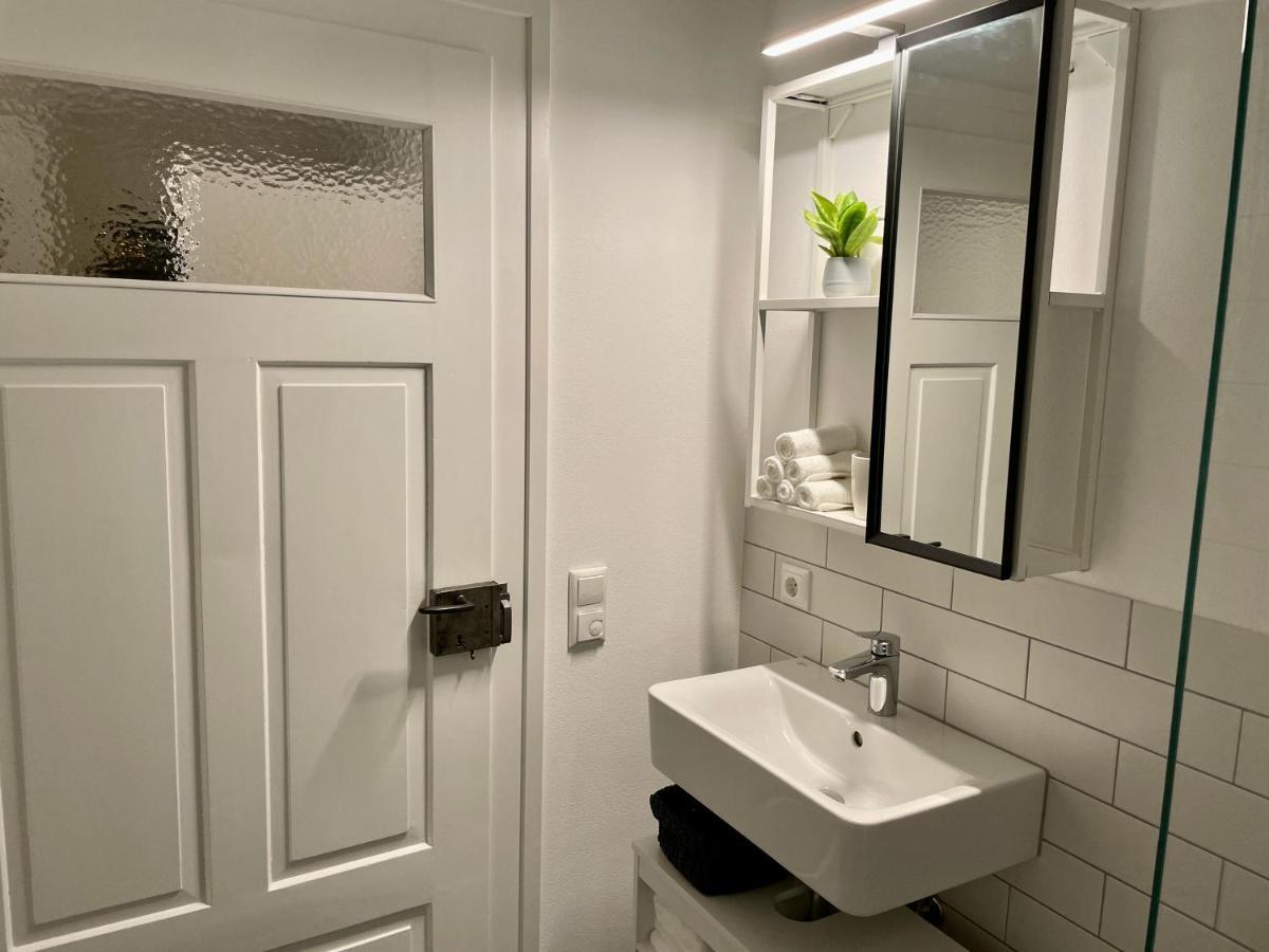 Voh Studio Mitten In Vohenstrauss, Smart-Tv, Parkplatz Bagian luar foto